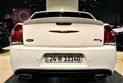 کرایسلەر 300